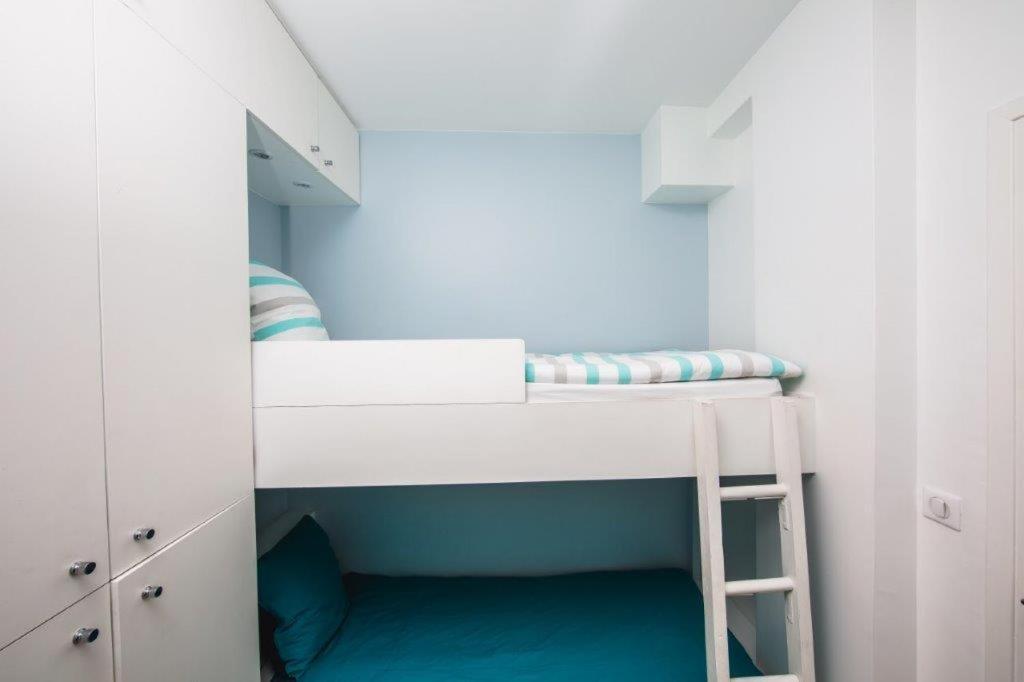 Apartment Flat App Entier N106 F3 Paris